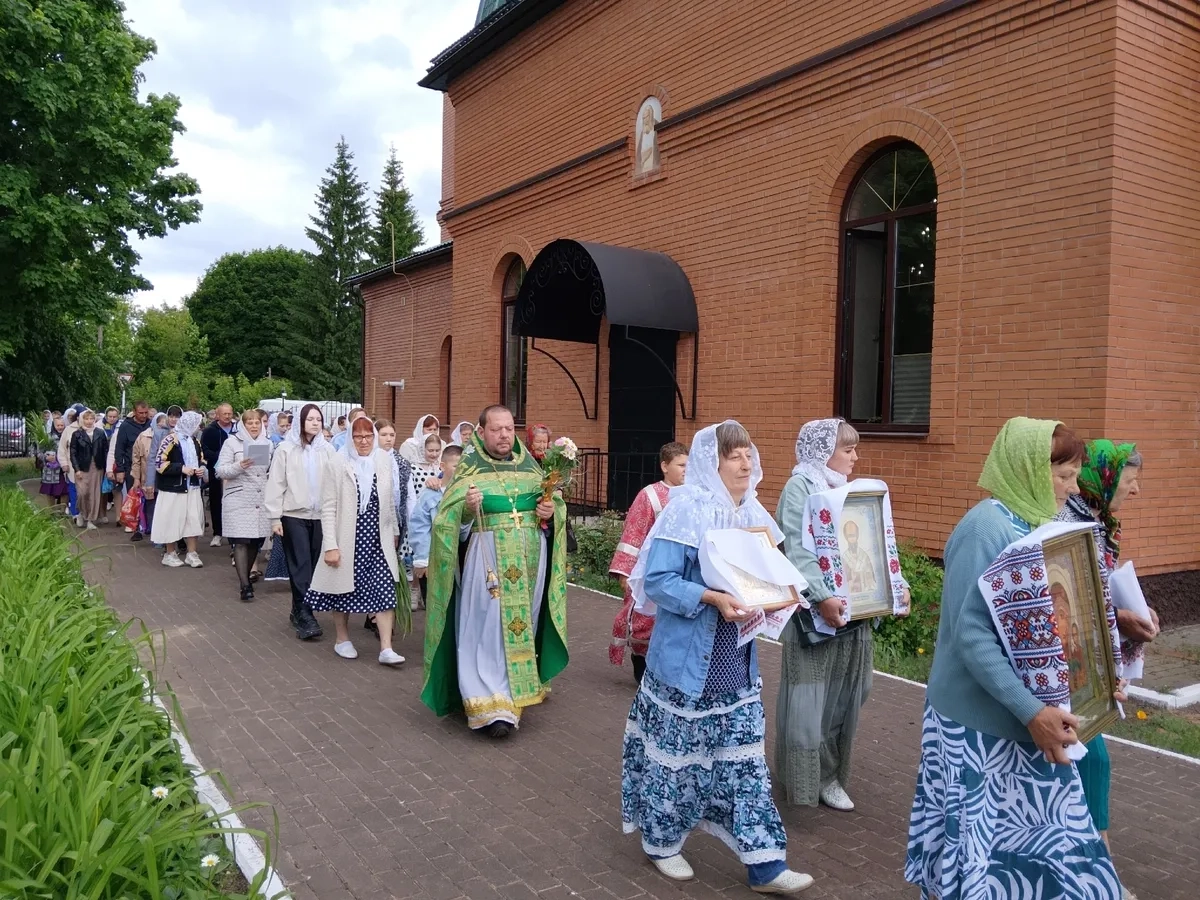 Престольный праздник в приходе: День Святой Троицы в Красногорском районе Престольный праздник в приходе: День Святой Троицы в Красногорском районе